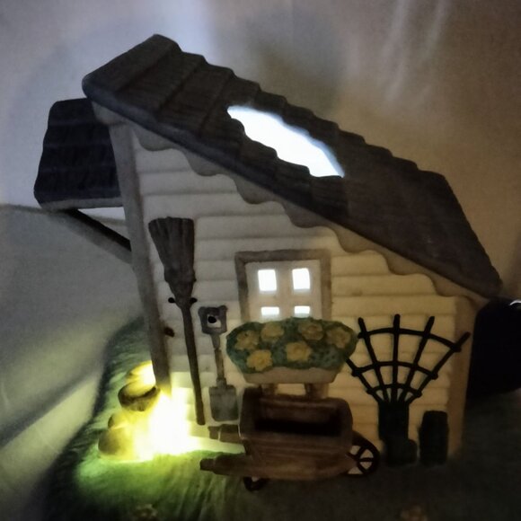 Partylite Garden Shed Tealight Candle Holder Luminary Figurine - Picture 4 of 14
